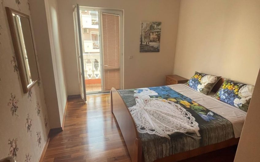 Appartments in Bečići, 65 m²