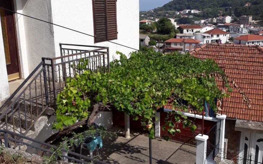 Luxury one-bedroom apartment with seaview in Ulcinj, 84 m²