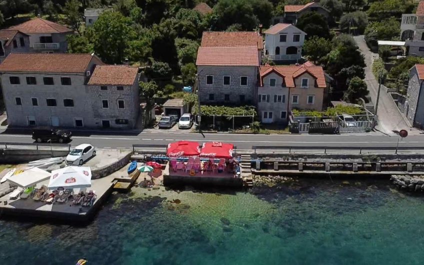 Apartment house on first sea line in Kostanjica, 300 m²