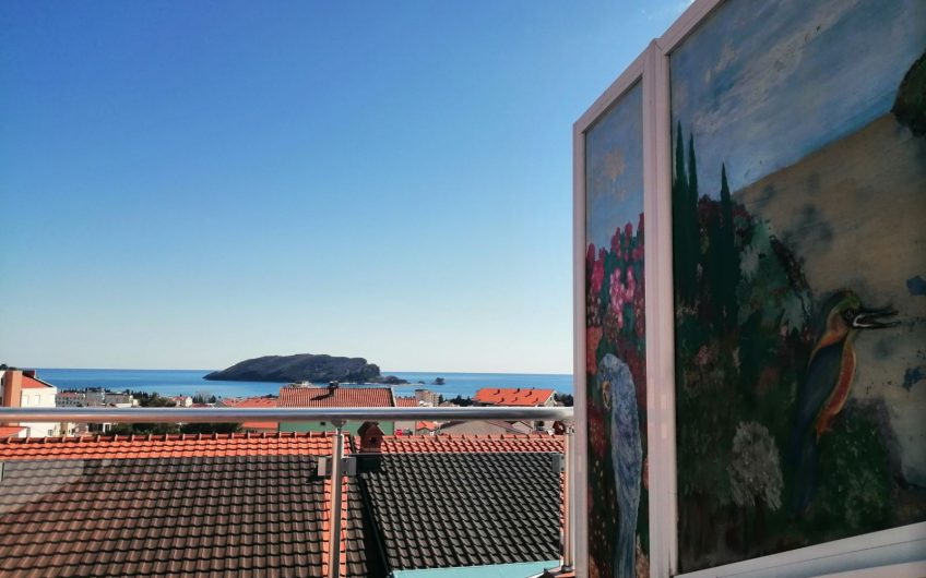 Large four-storey duplex house with seaview in Lazi, 475 m²