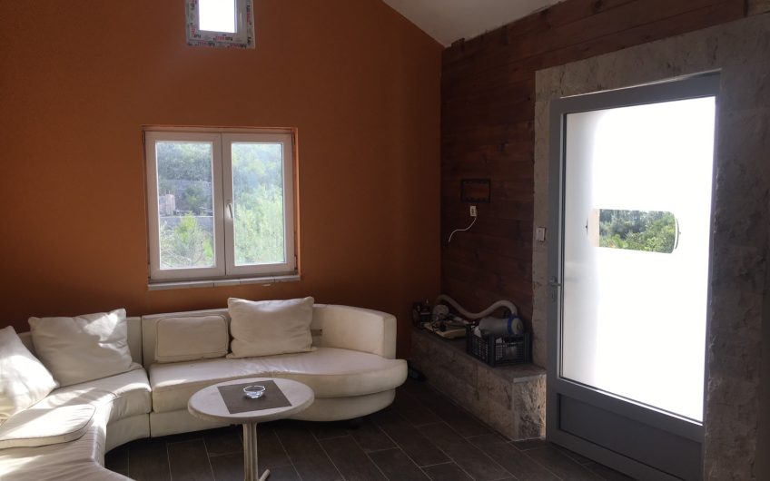 Two houses in Bigova, 133 m²