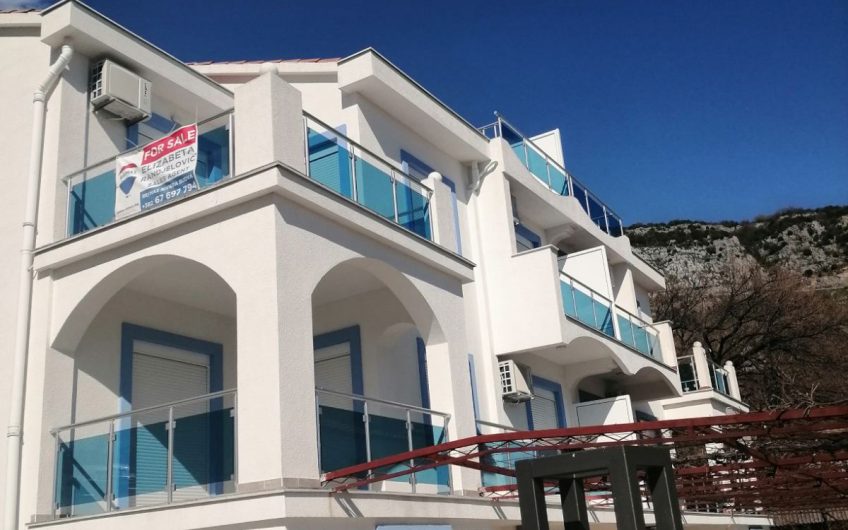 Large four-storey duplex house with seaview in Lazi, 475 m²