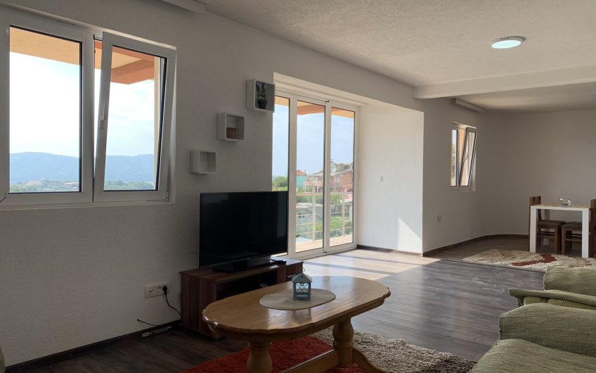 Unfinished house in Čeluga, 243 m²