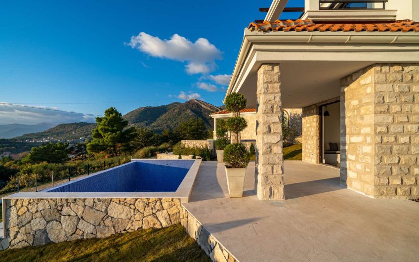 Villa in Kavač, 185 m²