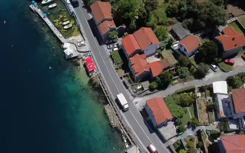 Apartment house on first sea line in Kostanjica, 300 m²