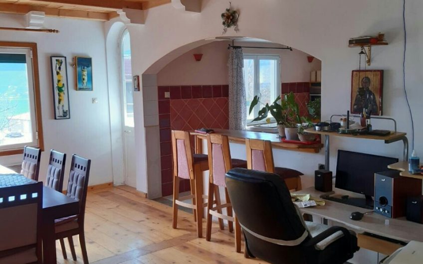 Two-storey house with seaview in Topla, 228 m²