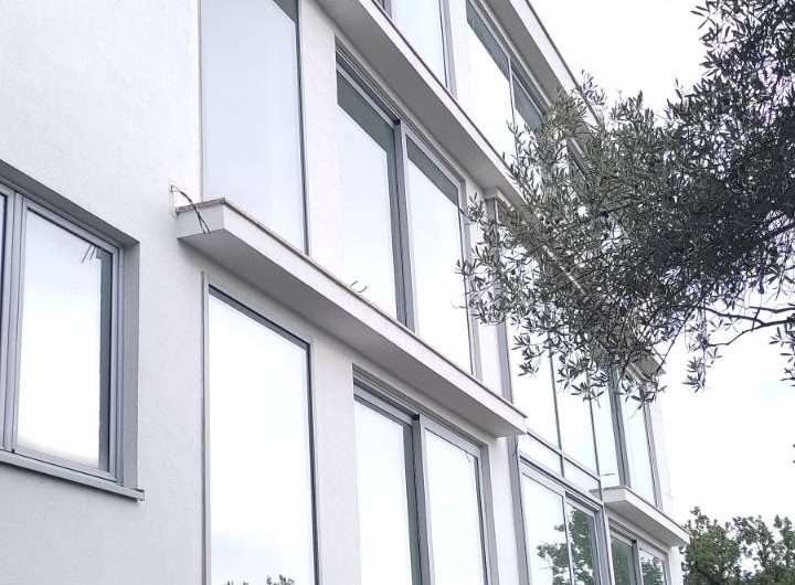 Large unfinished four-storey house near monastery of Maine in Budva, 407 m²