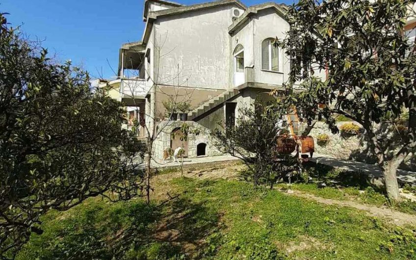 Two-storey house with seaview in Topla, 228 m²