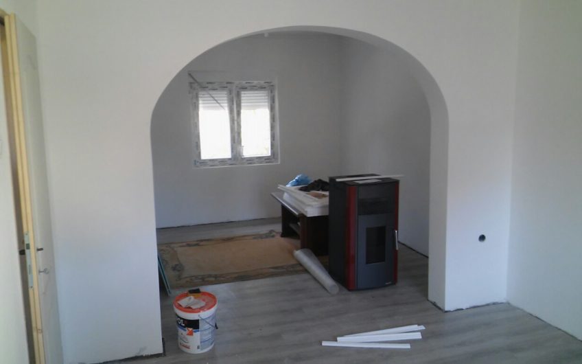 House in the center of Cetinje, 90 m²
