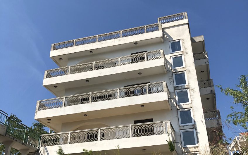 Five-storey villa with seaview in Sušćepan, 514 m²