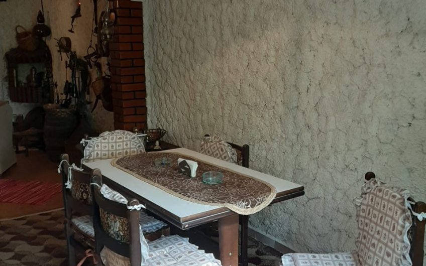 Two-storey antique house with huge lot on Limljani, 105 m²