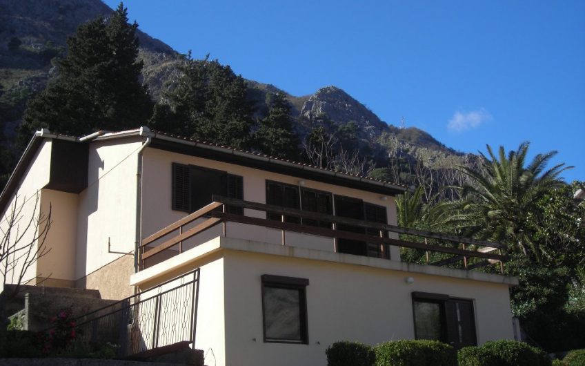 Two-appartment house in Muo, 104 m²