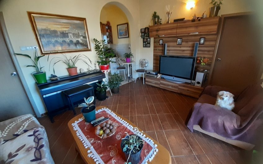Two-storey house in Utjeha, 146 m²