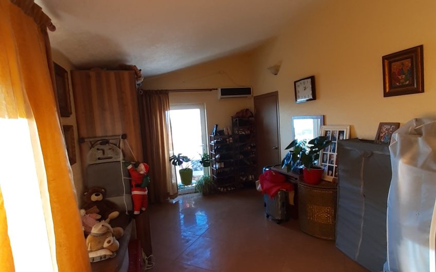 Two-storey house in Utjeha, 146 m²