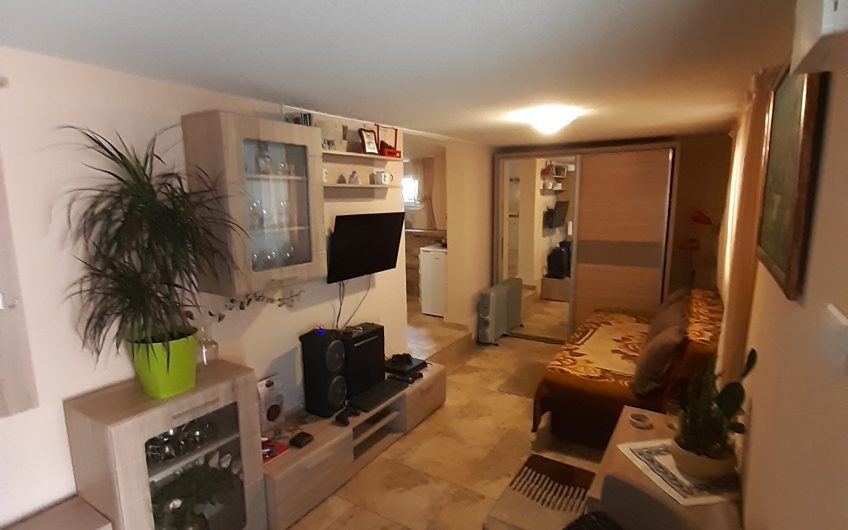 Two-storey house in Utjeha, 146 m²