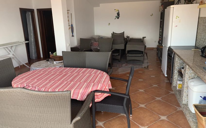 Three-storey villa with seaview in Hladna Uvala, 450 m²