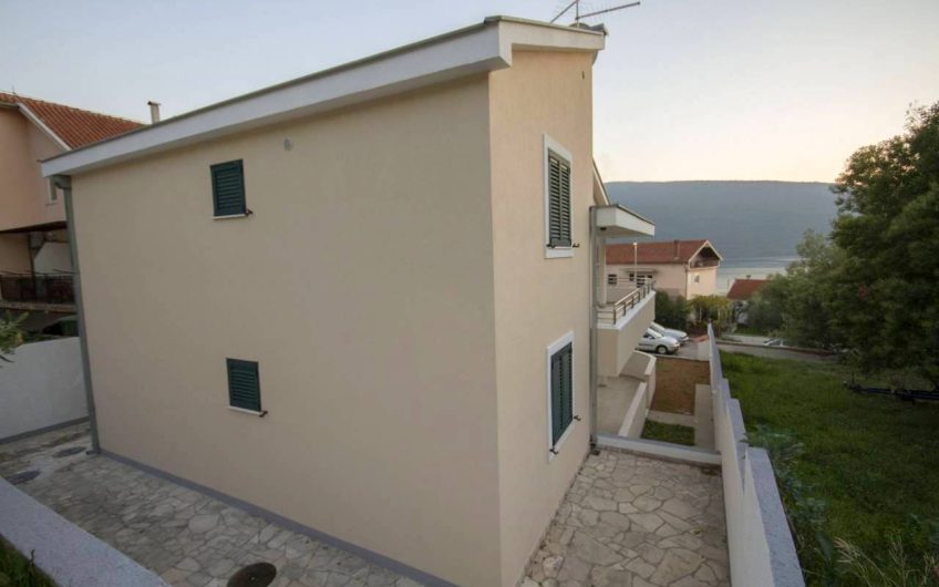 Pair of new villas with seaview in Kumbor, 335 m²