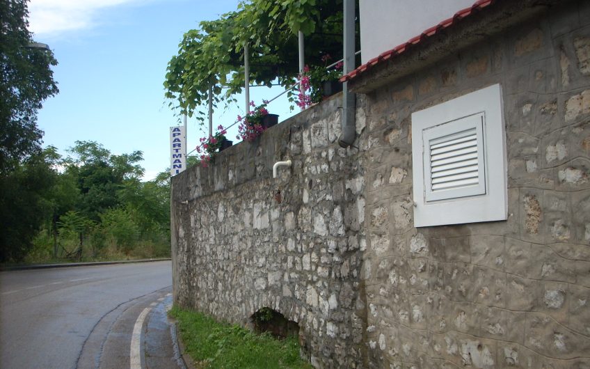 House in Radovići, 300 m²