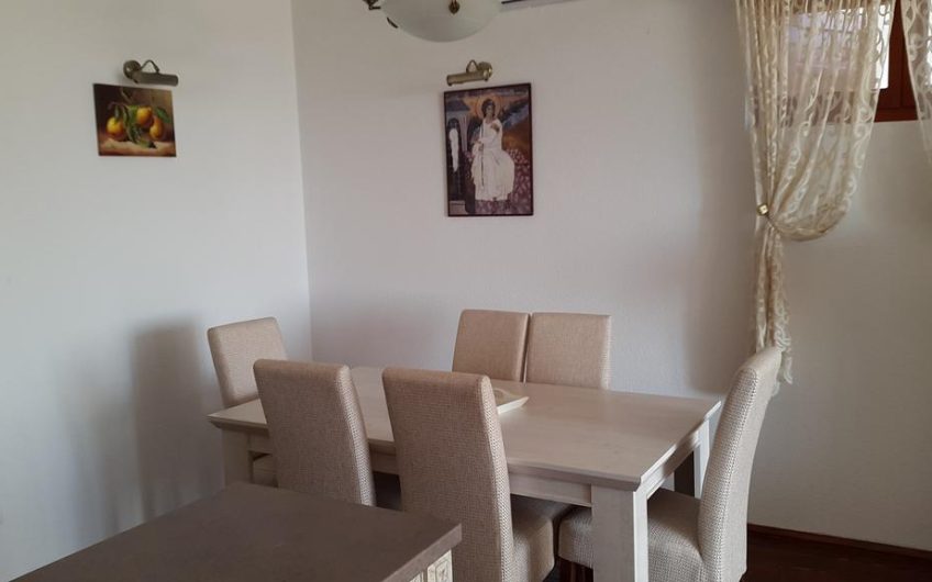 Two-storey villa with seaview and pool in Popovici, 220 m²