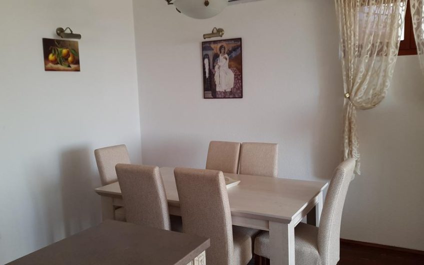 Two-storey villa with seaview and pool in Popovici, 220 m²