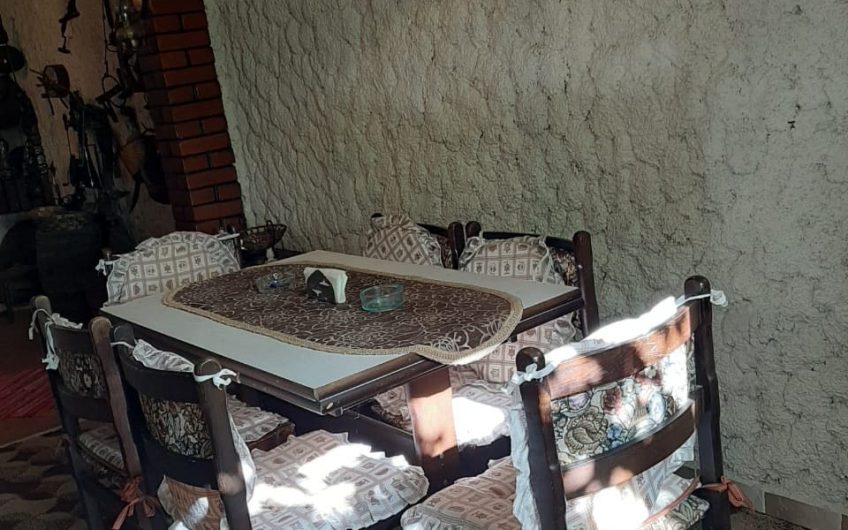 Two-storey antique house with huge lot on Limljani, 105 m²
