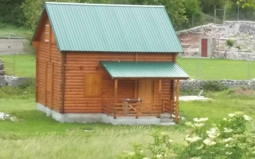 Unique log house in Obzovica, 60 m²