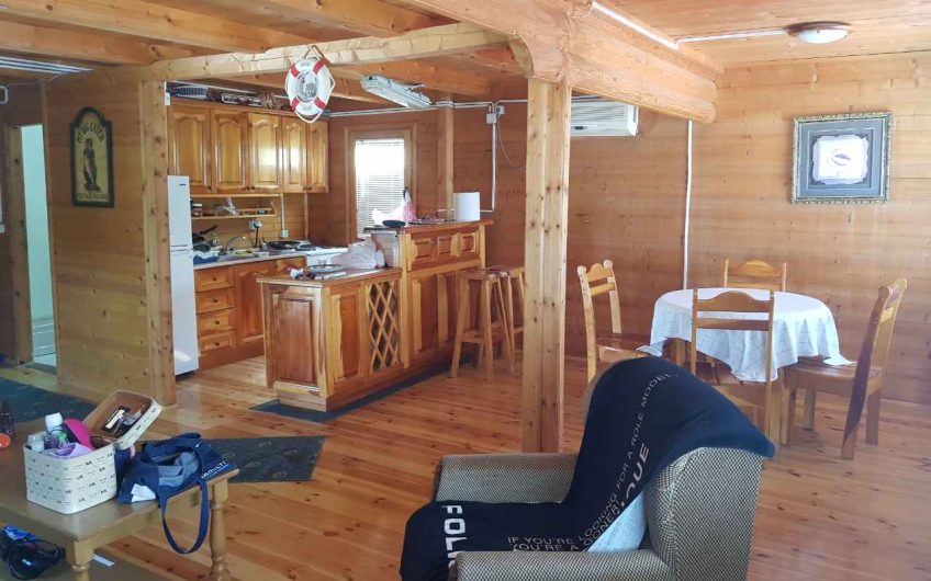 Two-storey wooden cottage on river in Ada Bojana, 110 m²
