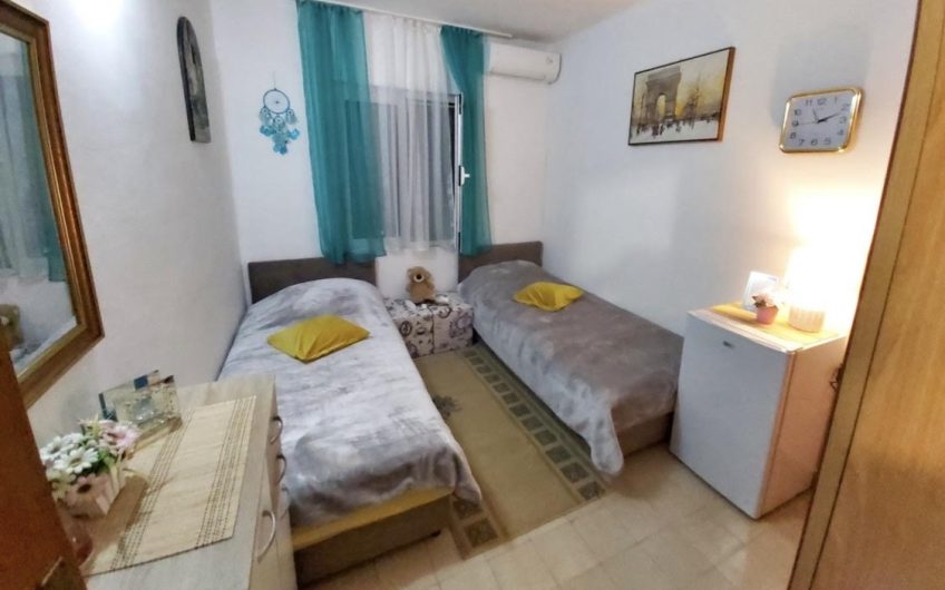 Two-storey house with large terraces in Budva, 238 m²