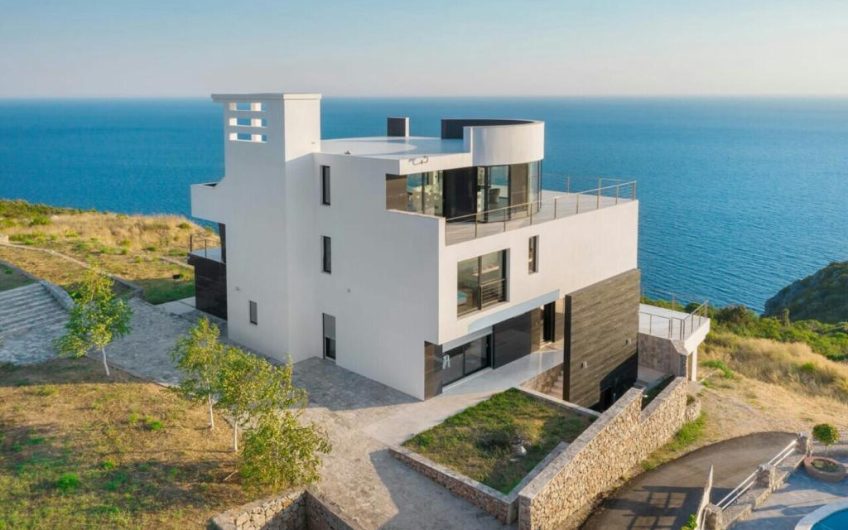 Super luxury villa with swimming pool and great seaview in Krimovica, ​​1150 m²