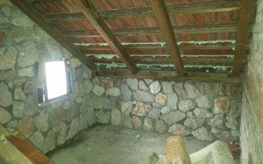 Three-storey house in Obzovica, 115 m²