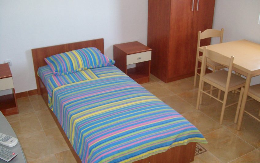 Two-storey apart hotel in Šušanj, 320 m²