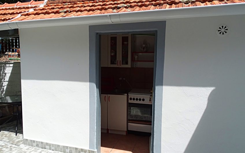 Semi-detached house in Orahovac, 71 m²