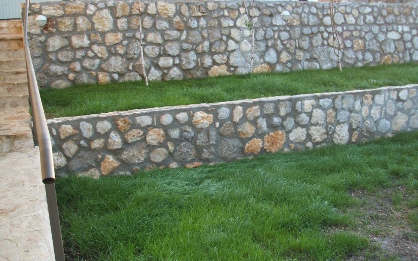 New three-storey house in Žabljak, 180 m²