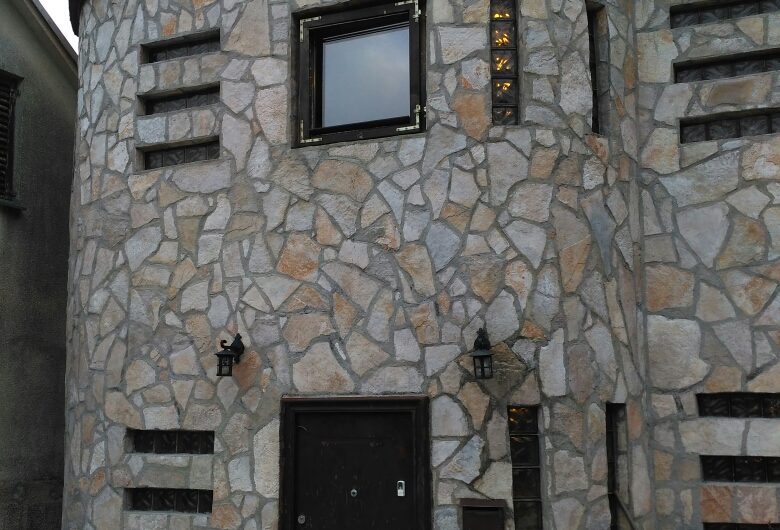 Three-storey house in Bijela, 140 m²