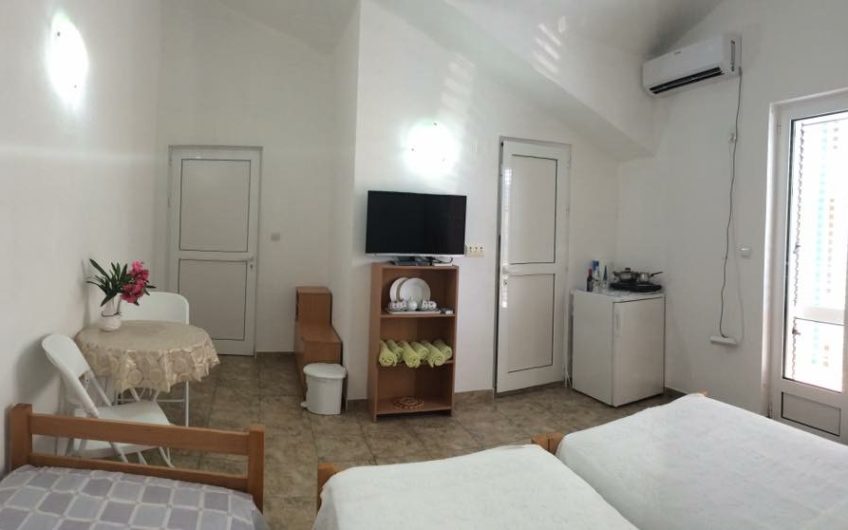 Contemporary guest house in Meljine, 302 m²