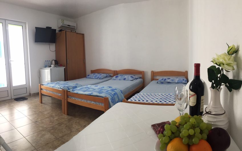 Contemporary guest house in Meljine, 302 m²