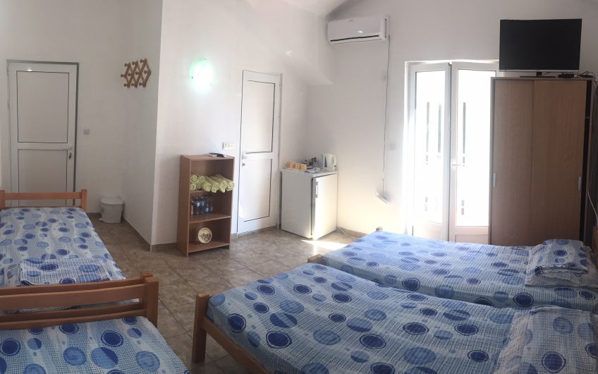 Contemporary guest house in Meljine, 302 m²