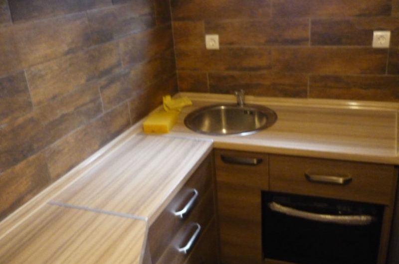 Renovated old three-storey stone house on first line in Đenovići, 100 m²