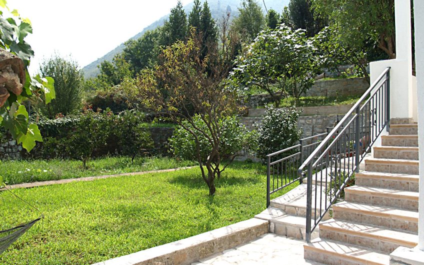 New house and half of old house at marine in Stoliv, 410 m²