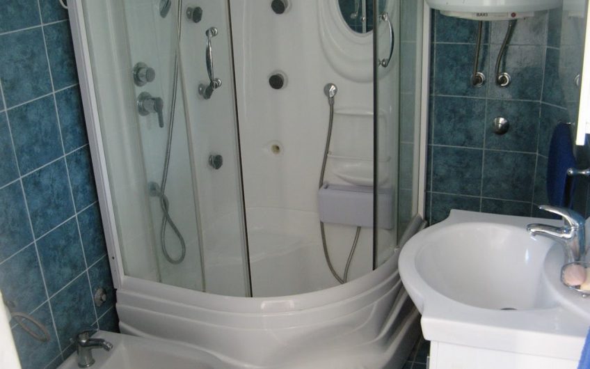 100 year old mediterranean stone house on first line in Žanjic, 77 m²