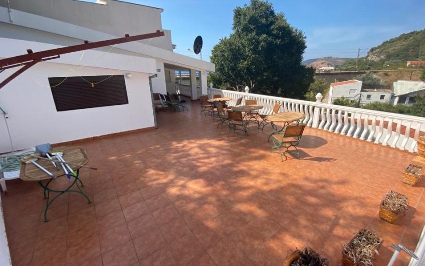 Two-storey house in Brca, 300 m²