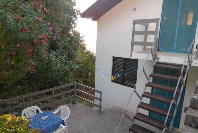 Semi-detached house with seaview near beach in Kruče, 60 m²