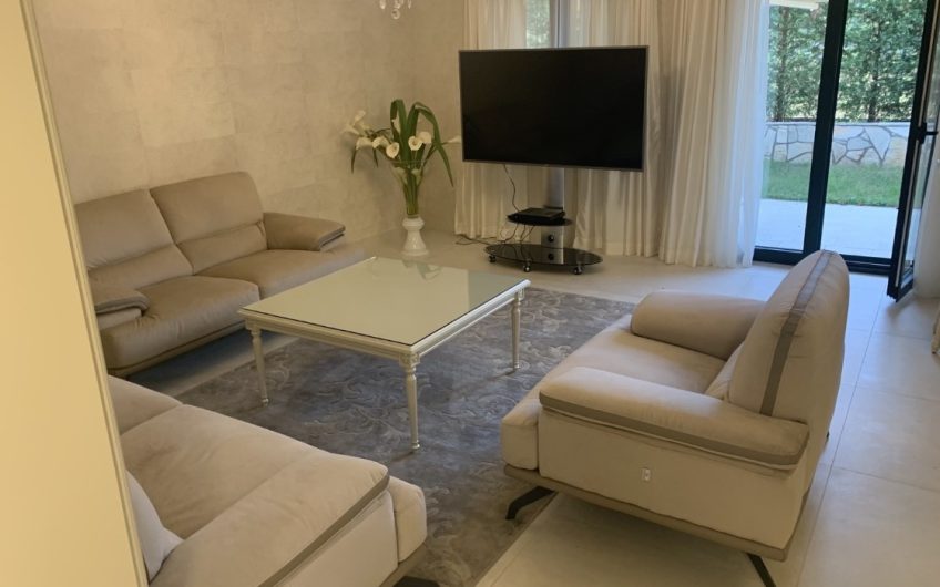 House in Lastva Grbaljska, 175 m²
