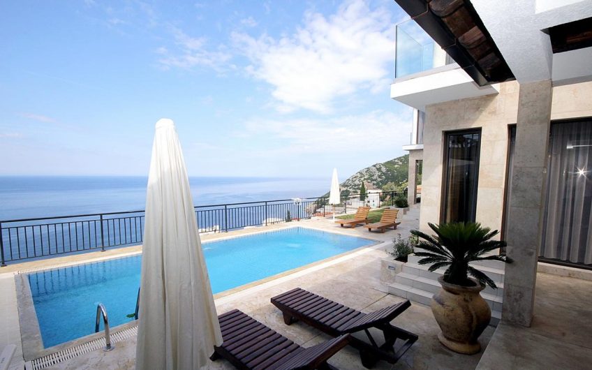 Beautiful villa in Dobra Voda, 200 m²