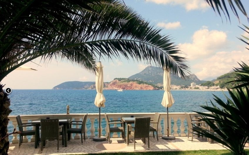 Luxury five-level villa in Sutomore