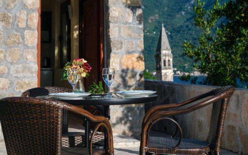200-year old renovated stone villa in Perast, 287 m²