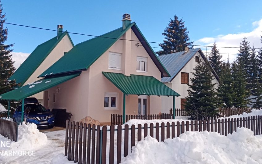 Modest house in Žabljak, 52 m²