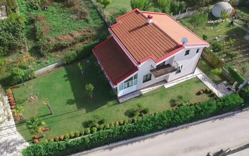 Beautiful house in Bjeliši, 200 m²