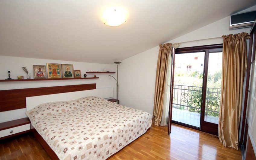 Beautiful house in Bjeliši, 200 m²