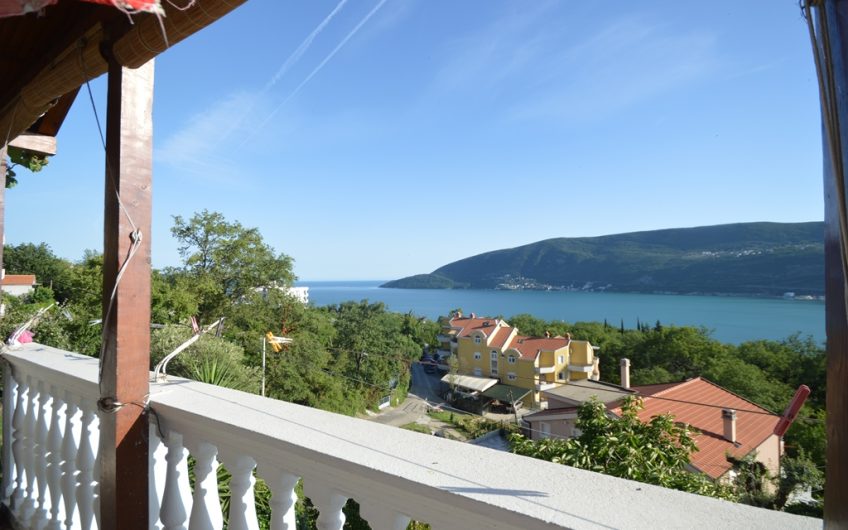 Mediterranean two-storey house with seaview in Topla, 240 m²
